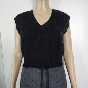TWIK by SIMONS Women's Black V-Neck Stretchy Knit Sweater Vest Small‎ NWT